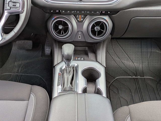 Used 2024 Chevrolet Blazer LT w/ Convenience Package FWD image 19