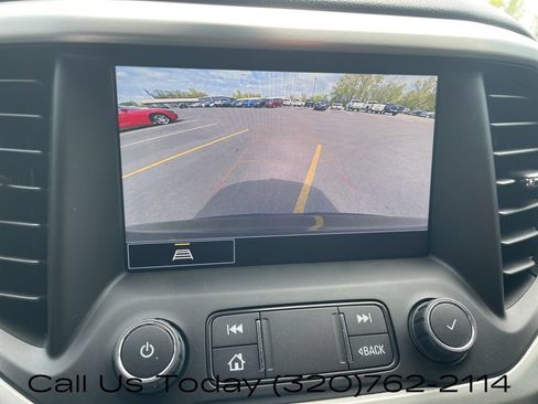 Certified 2022 GMC Acadia SLT w/ Elevation Edition AWD/4WD image 22