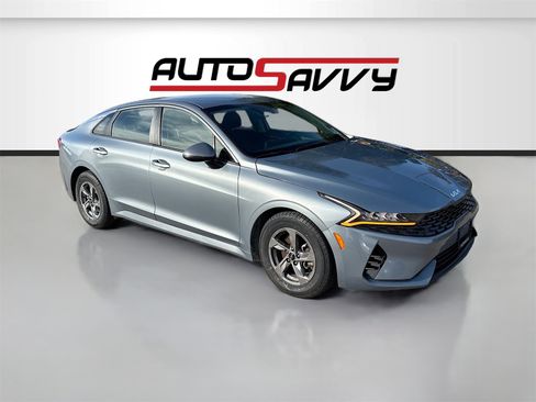Used 2023 Kia K5 LXS image 1