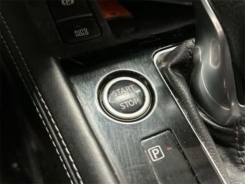 Used 2021 Nissan Kicks SR w/ SR Premium Package image 10