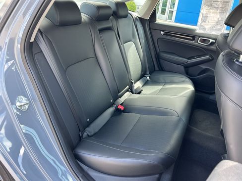 Used 2024 Honda Civic Touring image 22