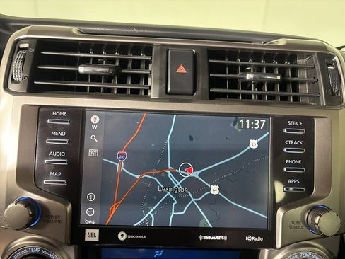 Used 2021 Toyota 4Runner Limited AWD/4WD image 23
