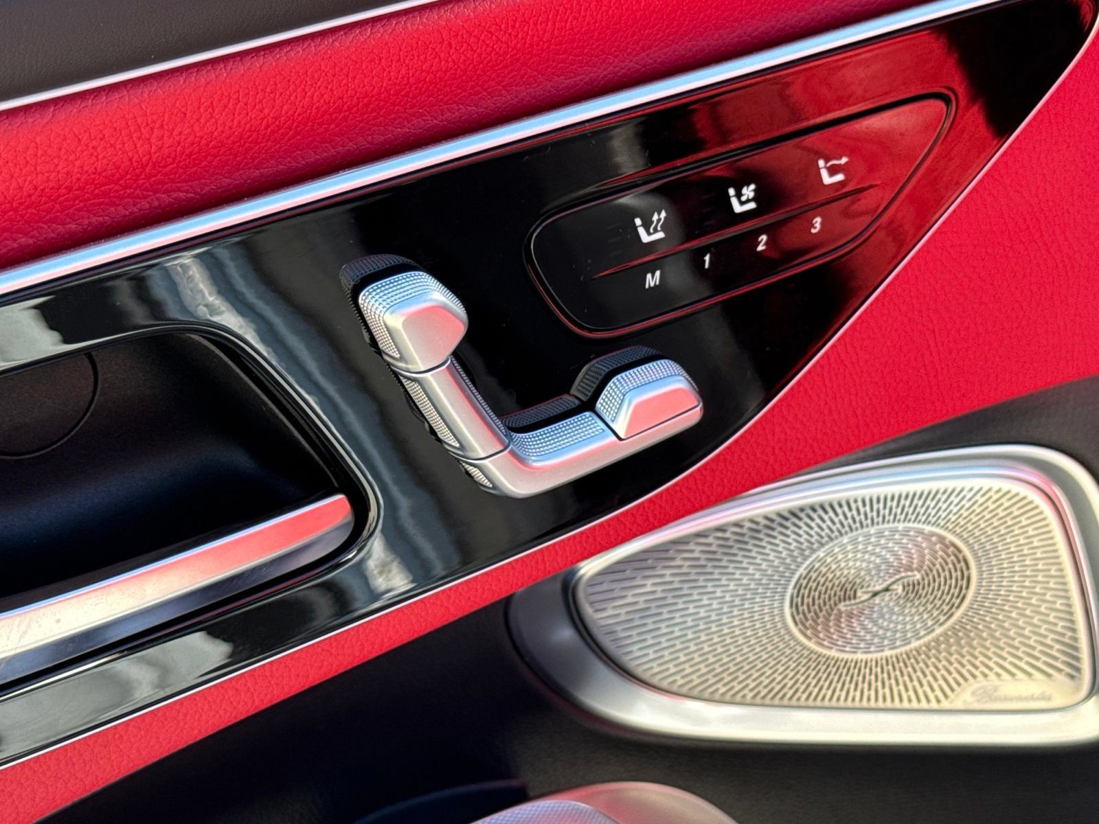New 2026 Mercedes-Benz CLE 450 4MATIC Cabriolet image 16