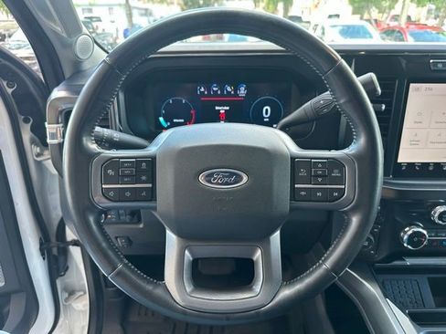 Used 2023 Ford F250 Lariat w/ Lariat Ultimate Package AWD/4WD image 23