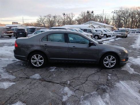 Used 2012 Ford Fusion SE image 3