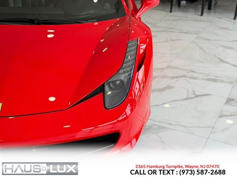 Used 2013 Ferrari 458 Italia Coupe RWD image 7