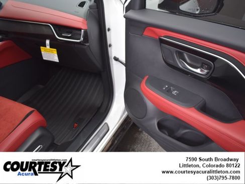 Certified 2025 Acura ADX A-Spec image 28