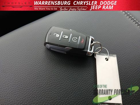 New 2026 RAM 1500 Warlock AWD/4WD image 32