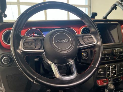 Used 2020 Jeep Gladiator Rubicon image 14