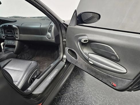 Used 1999 Porsche 911 GT3 RS image 36