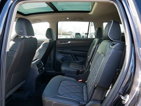 New 2026 Volkswagen Atlas SEL Premium R-Line image 6