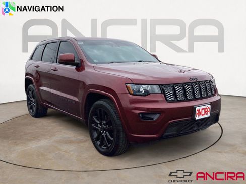 Used 2020 Jeep Grand Cherokee Altitude image 1