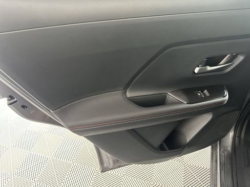 Used 2025 Nissan Kicks SR FWD image 29