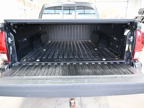 Used 2023 Toyota Tacoma SR image 7