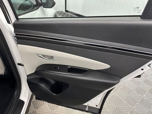 Used 2024 Hyundai Tucson SEL w/ Convenience Package image 17