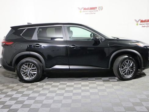 Used 2023 Nissan Rogue S image 4