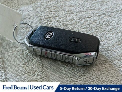 Used 2021 Kia Niro EX w/ Cold Weather Package image 29