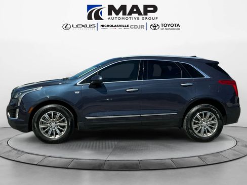Used 2018 Cadillac XT5 Luxury w/ Driver Awareness Package image 2
