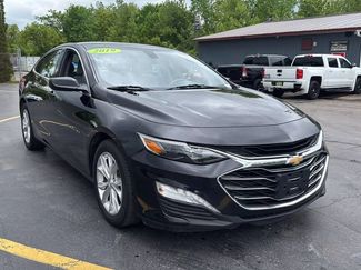 Used 2019 Chevrolet Malibu LT image 1