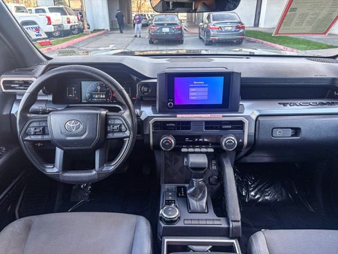 Certified 2025 Toyota Tacoma SR5 image 15