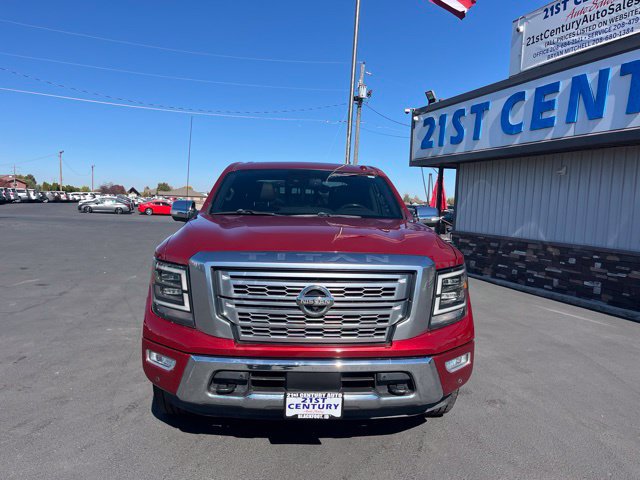 Used 2021 Nissan Titan 4x4 Crew Cab image 2