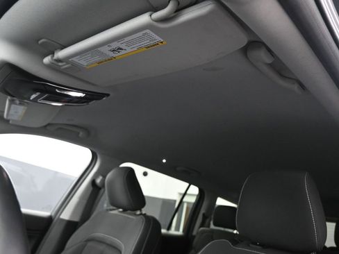 Used 2021 Jeep Grand Cherokee L Laredo w/ Luxury Tech Group I image 23