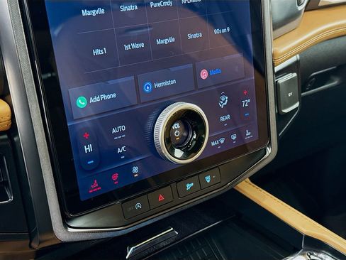 Used 2023 Ford Expedition Max Platinum image 15