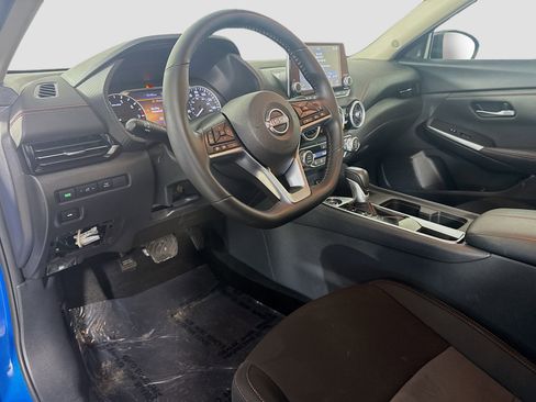 Used 2025 Nissan Sentra SR image 23