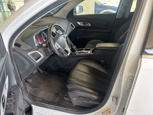 Used 2016 GMC Terrain SLT image 3