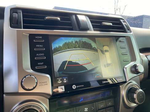 Used 2022 Toyota 4Runner Limited image 37