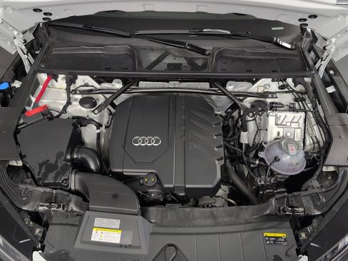 Certified 2025 Audi Q5 2.0T Premium Plus w/ Premium Plus Package image 28