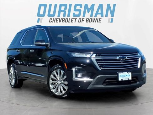 Used 2023 Chevrolet Traverse Premier AWD/4WD image 1