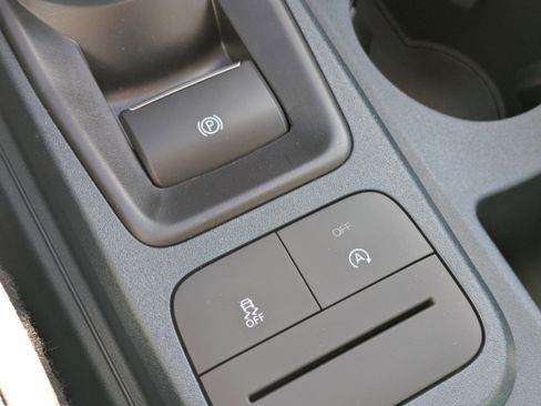 New 2026 Ford Maverick XL w/ Equipment Group 101A image 22