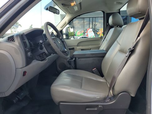 Used 2013 Chevrolet Silverado 1500 W/T image 11