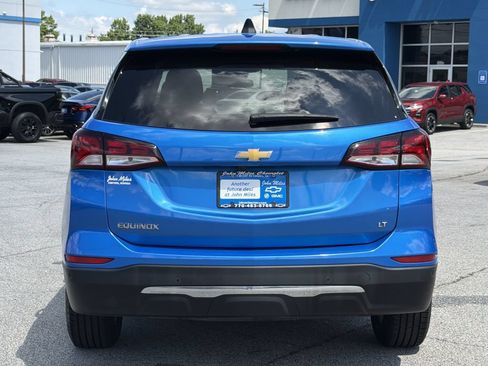 Used 2024 Chevrolet Equinox LT FWD image 23