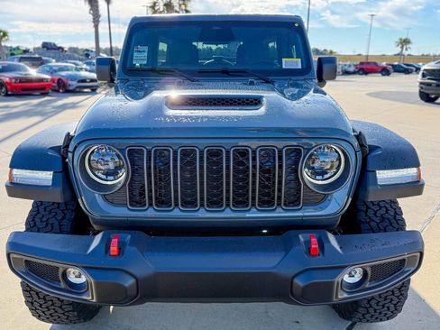 New 2026 Jeep Wrangler Unlimited Rubicon AWD/4WD image 18