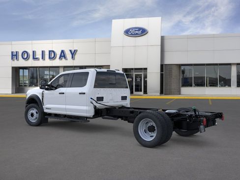 New 2026 Ford F550 4x4 Crew Cab image 5