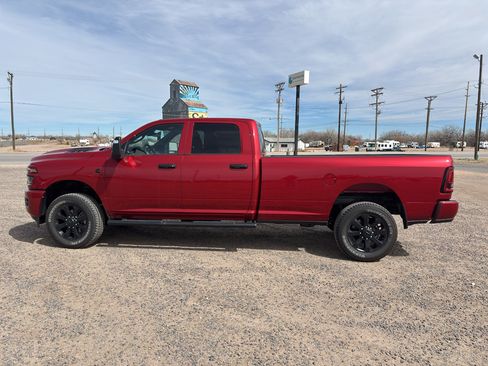 New 2026 RAM 2500 Tradesman AWD/4WD image 8