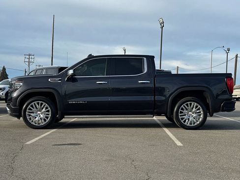 Used 2024 GMC Sierra 1500 Denali w/ Technology Package image 2