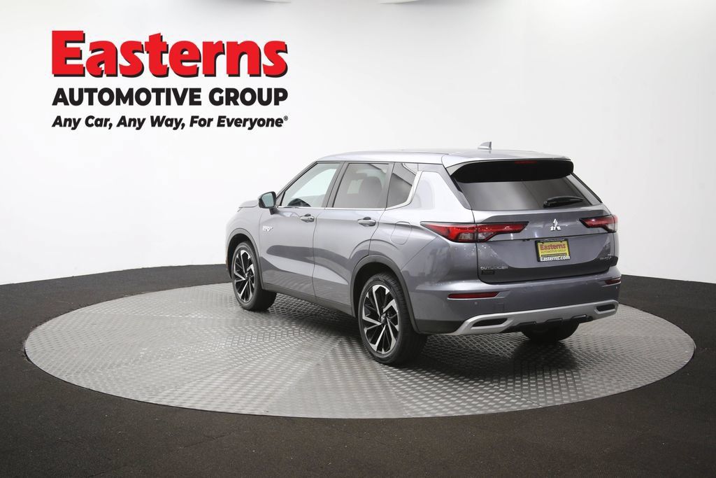Used 2023 Mitsubishi Outlander SE AWD/4WD image 67