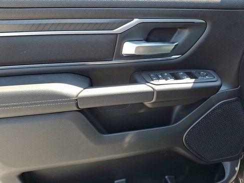 New 2026 RAM 1500 Big Horn AWD/4WD image 8