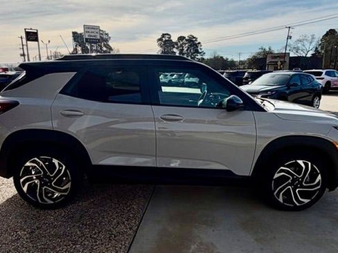 New 2026 Chevrolet TrailBlazer RS w/ Convenience Package image 2