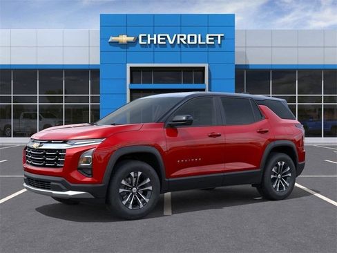 New 2026 Chevrolet Equinox LT w/ Convenience Package II AWD/4WD image 2