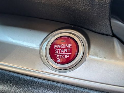 Used 2016 Honda CR-V EX image 31