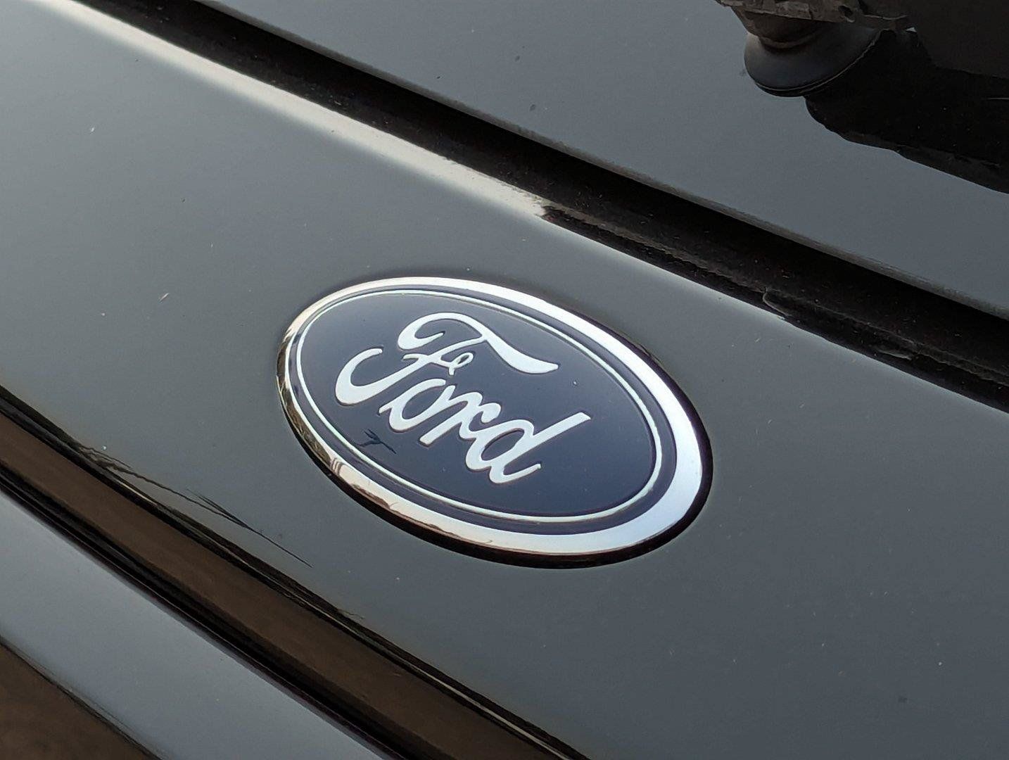 Used 2025 Ford Explorer ST-Line AWD/4WD image 36