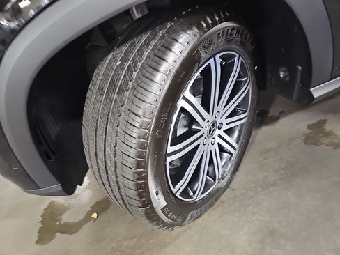 Used 2026 Mercedes-Benz GLE 350 4MATIC image 34