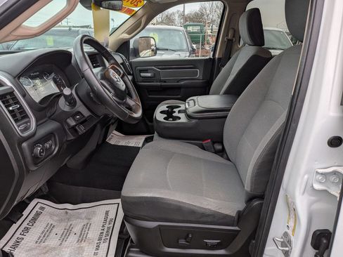 Used 2019 RAM 2500 Big Horn image 12