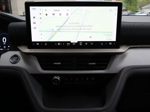 New 2026 Ford Explorer Active AWD/4WD image 7