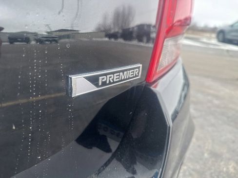 Used 2018 Chevrolet Trax Premier w/ Midnight Edition image 16