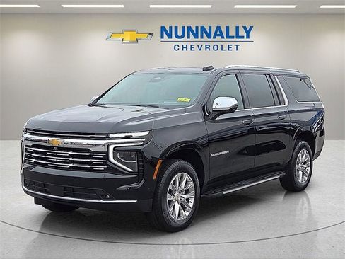 New 2026 Chevrolet Suburban Premier image 1